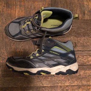 Merrell boys hiking boots
